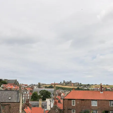 The Office Gardens, 3 *