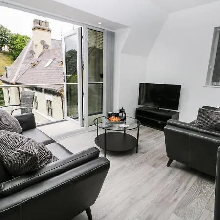 Апартаменты The Office Gardens, 3 Уитби