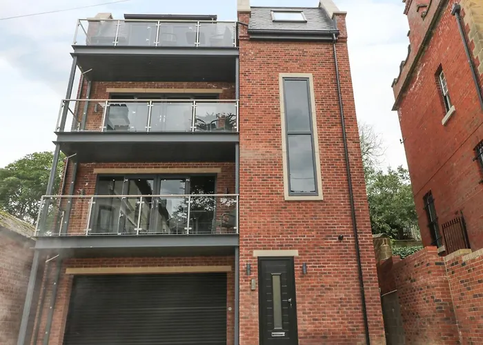 The Office Gardens, 3 Апартаменты Уитби